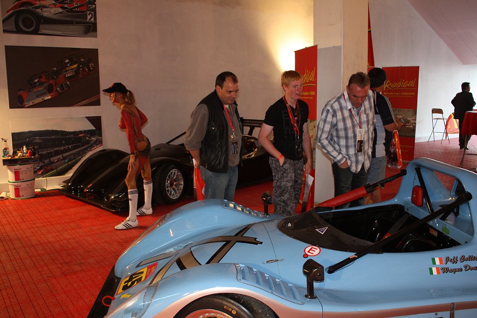 Radical  Bodypainting am Nuerburgring (218).JPG